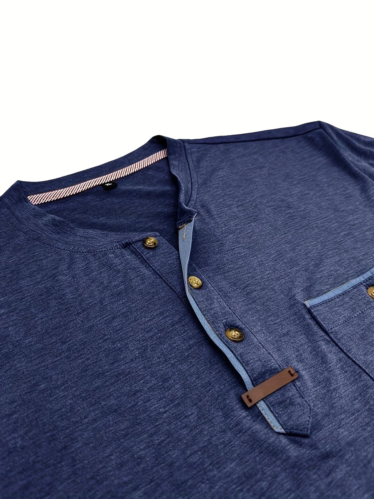 Azel | Camiseta de cuello redondo elegante con bolsillo