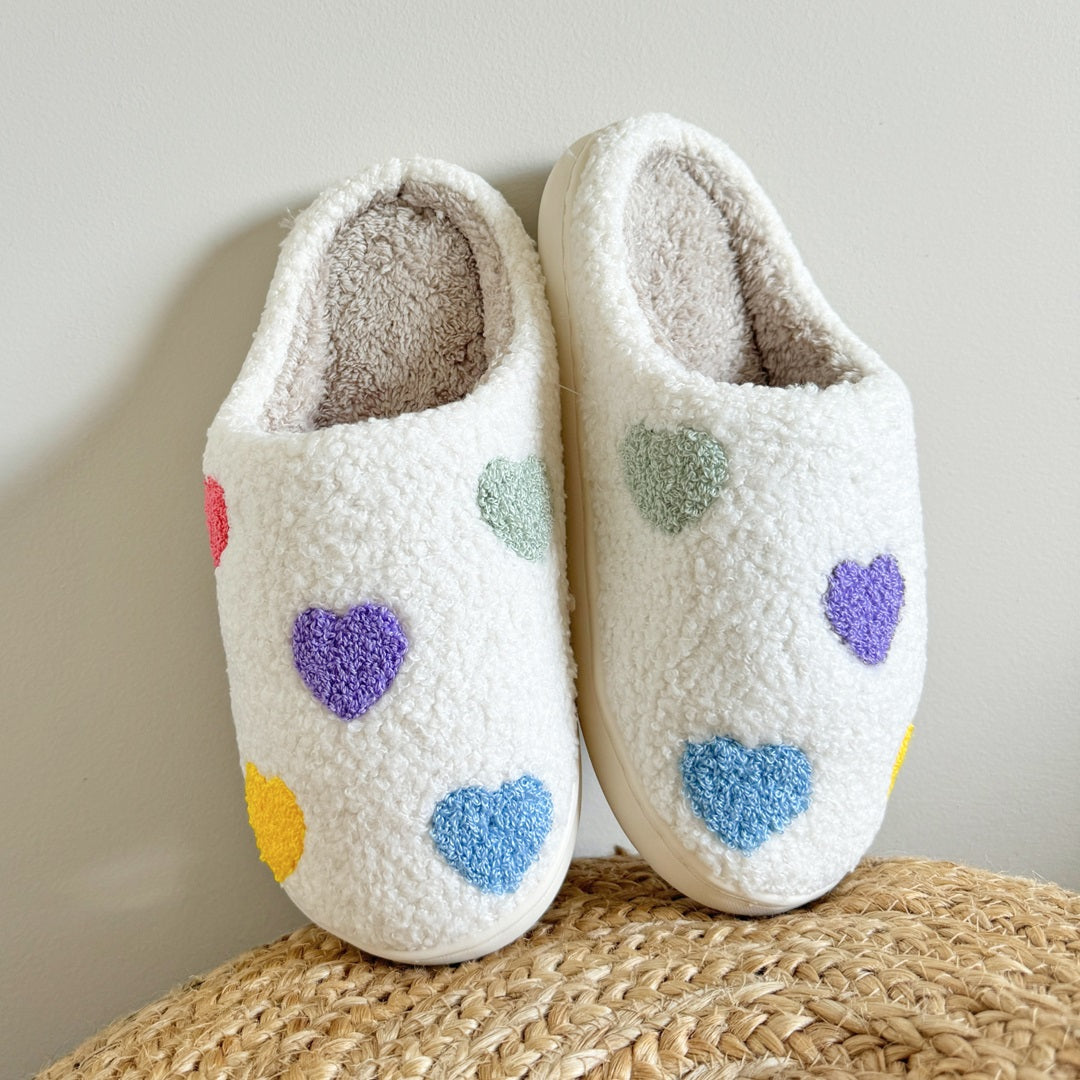 Azel | Pantuflas Coloridas con Corazón