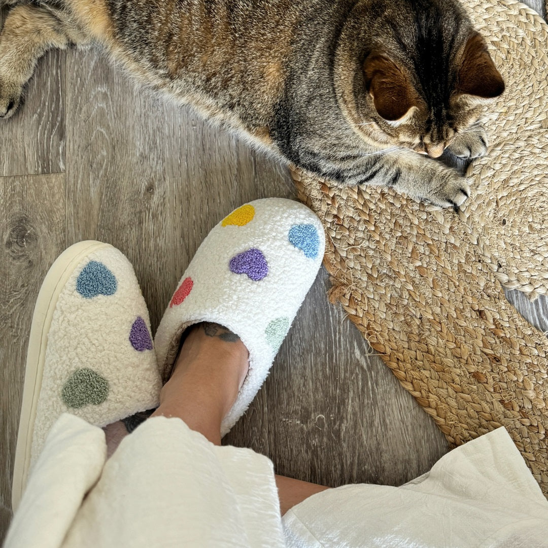 Azel | Pantuflas Coloridas con Corazón