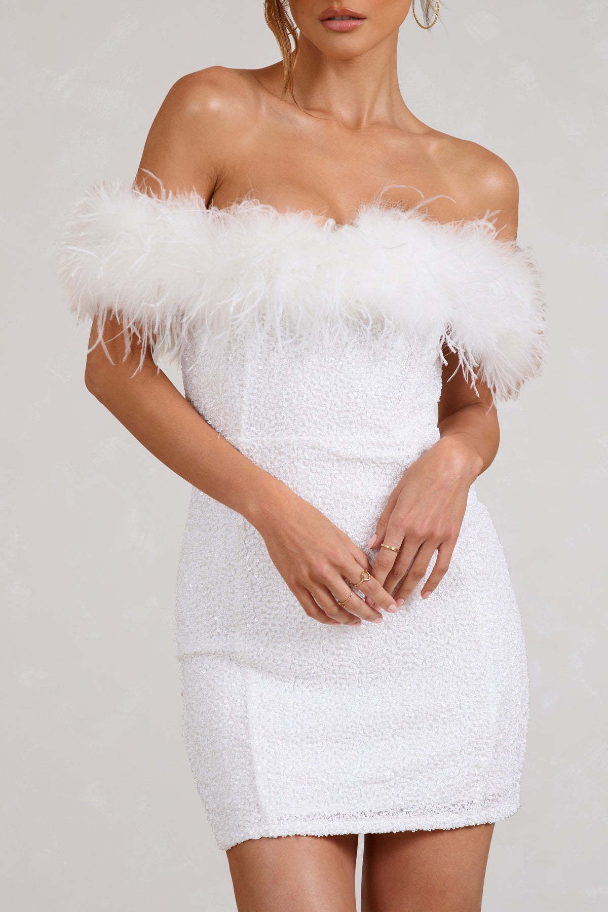 Azel | Vestido de lentejuelas con plumas