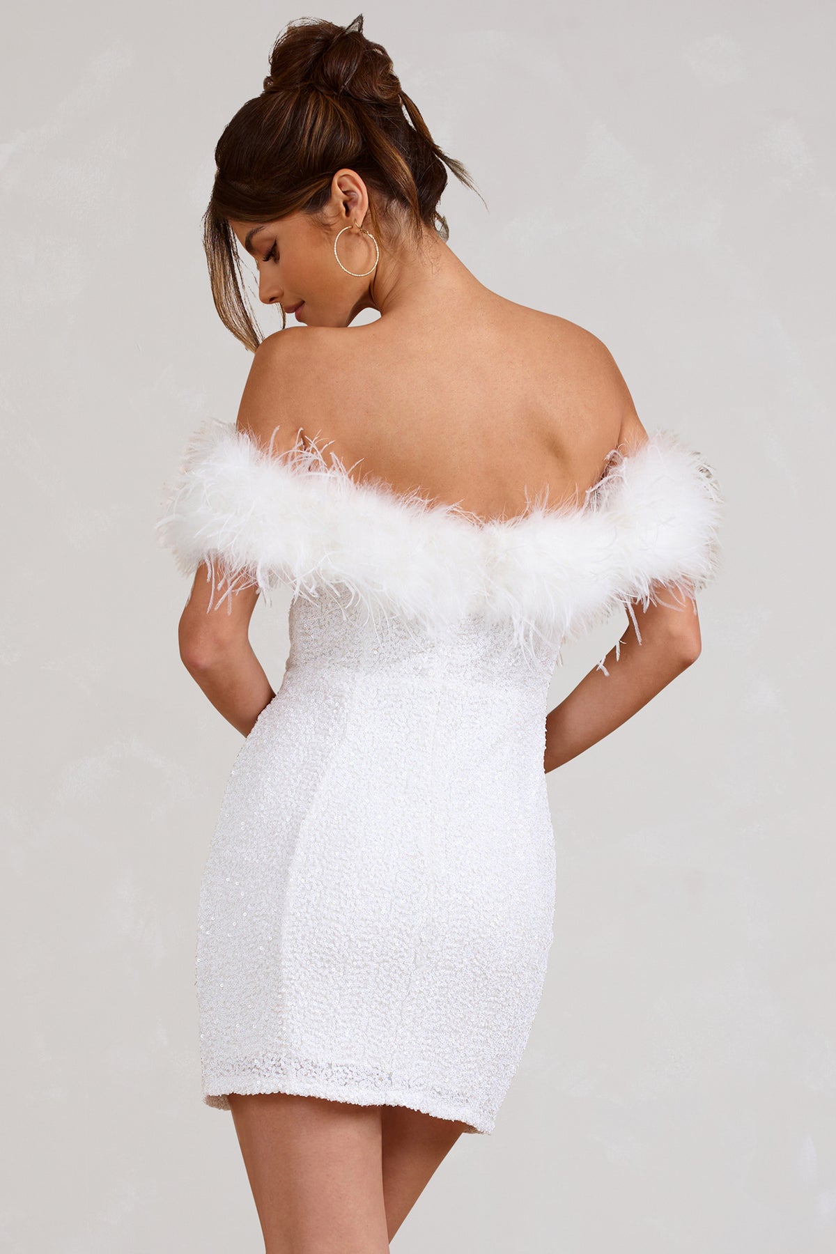 Azel | Vestido de lentejuelas con plumas