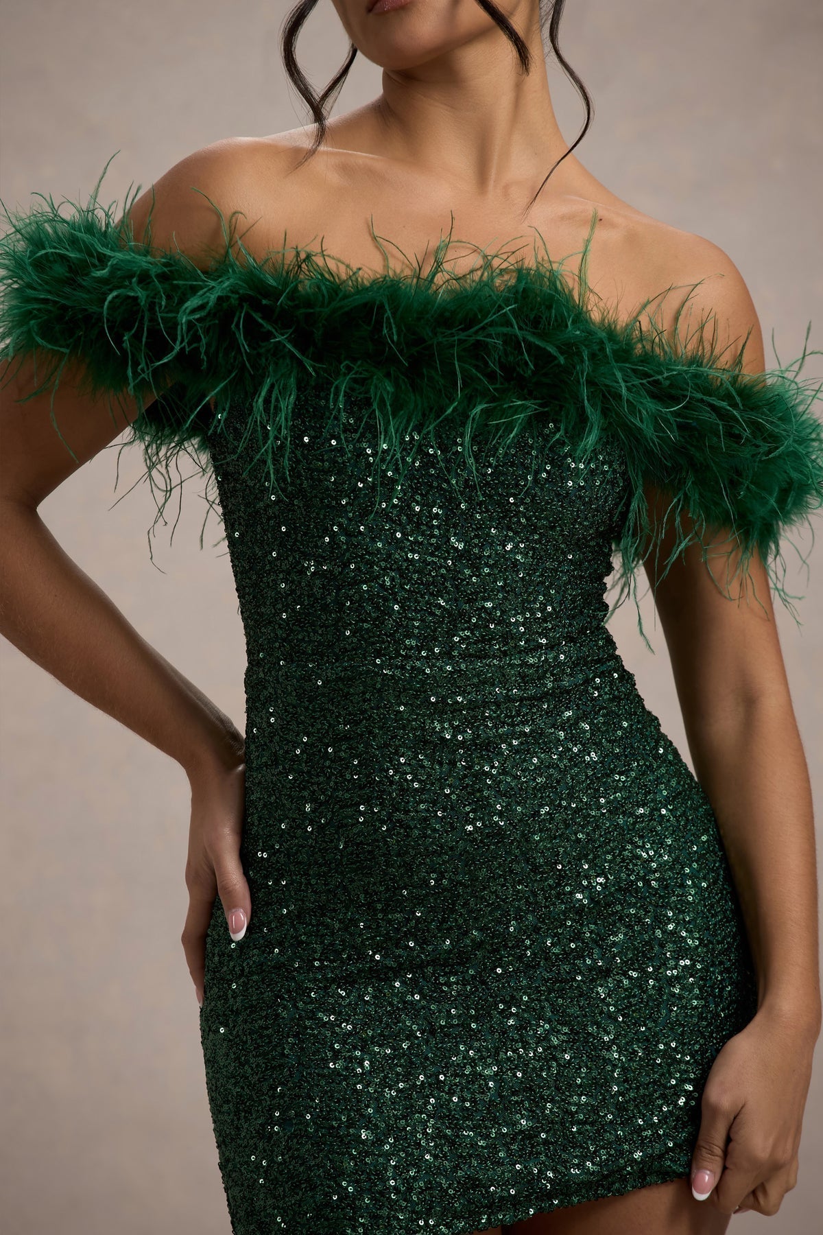 Azel | Vestido de lentejuelas con plumas